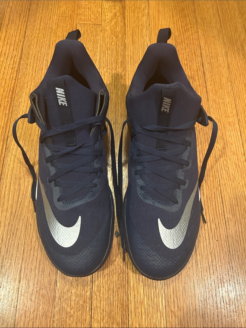 Nike Men’s Navy and Silver Performance Sneakers